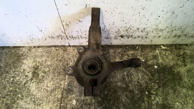 Fusee avant droit DACIA SANDERO 1 Diesel - 1