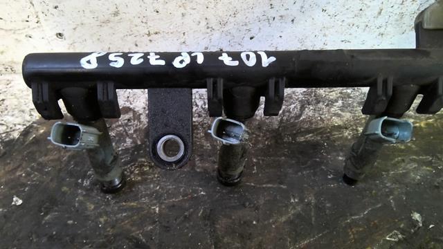 Rampe injection PEUGEOT 107 PHASE 1 Essence - 1