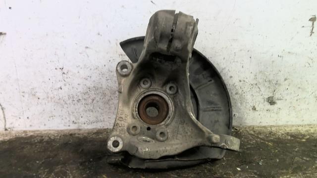 Fusee avant droit VOLKSWAGEN PASSAT 5 BREAK Diesel - 1