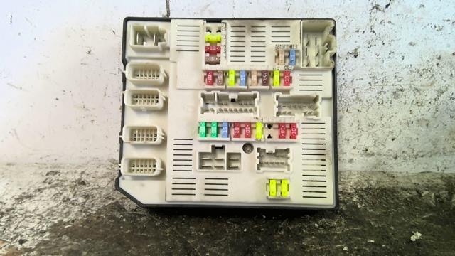 Boitier USM  RENAULT MEGANE 3 PHASE 1 Diesel - 1