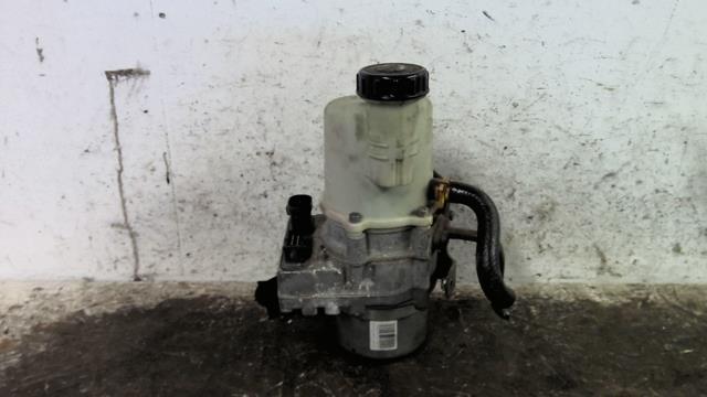 Pompe de direction DACIA SANDERO 1 Diesel - 1
