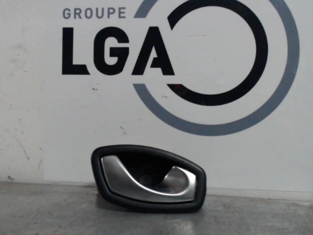 Poignee interieur avant droit RENAULT CLIO 4 PHASE 2 Diesel - 1