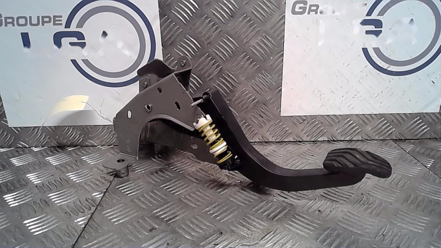 Pedale d'embrayage RENAULT SCENIC 4 Diesel/Hybride - 1