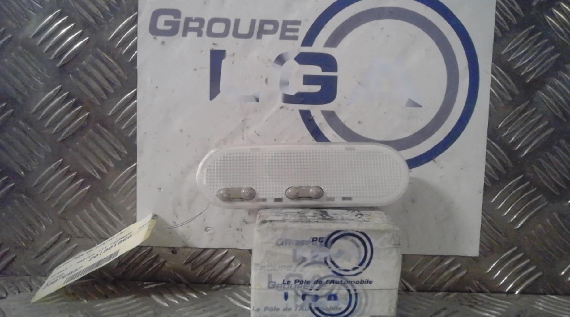 Eclairage de plafonnier RENAULT MASTER 3 PHASE 1 Diesel - 1