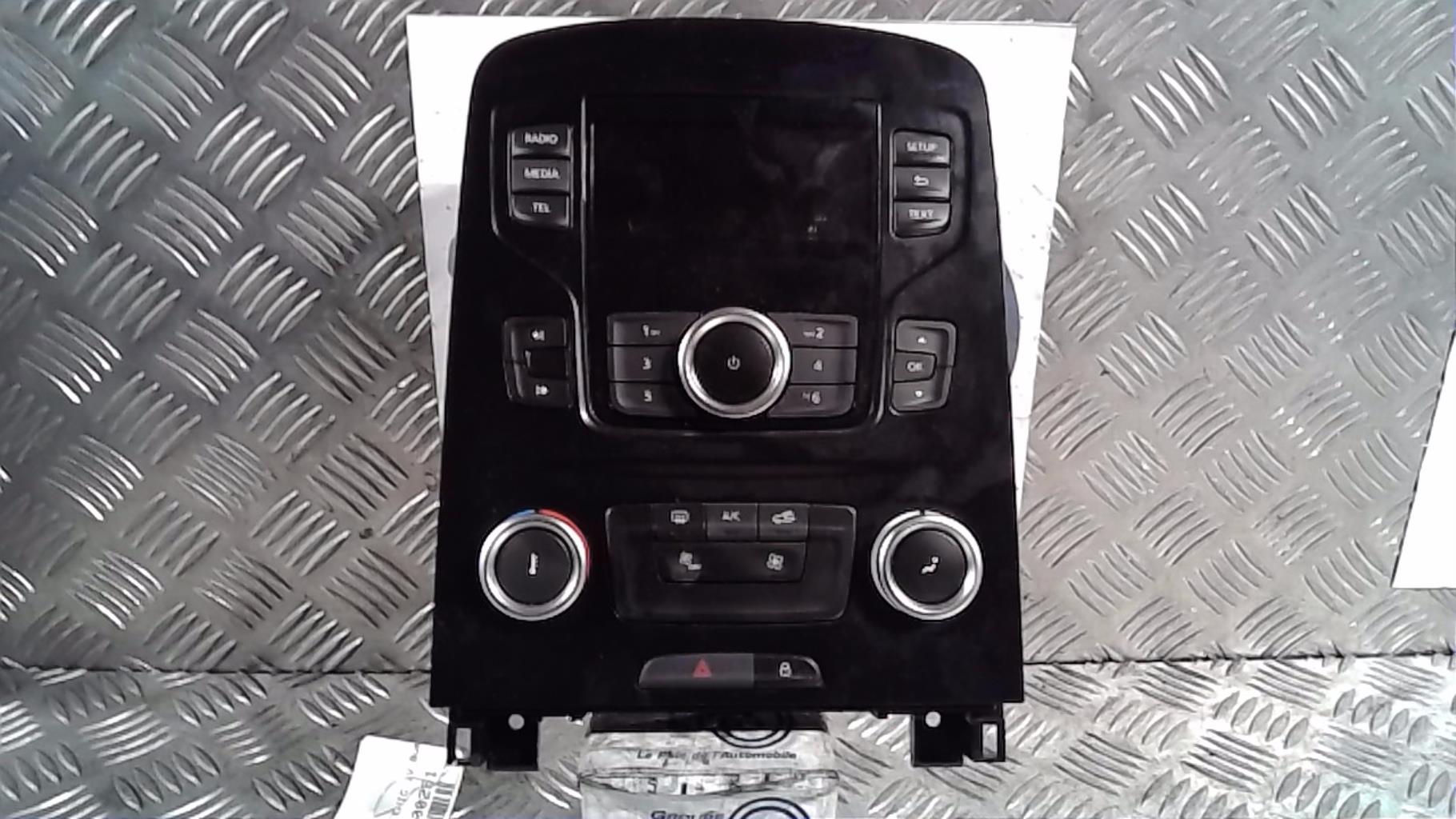 Ecran GPS RENAULT SCENIC 4 Diesel/Hybride - 1