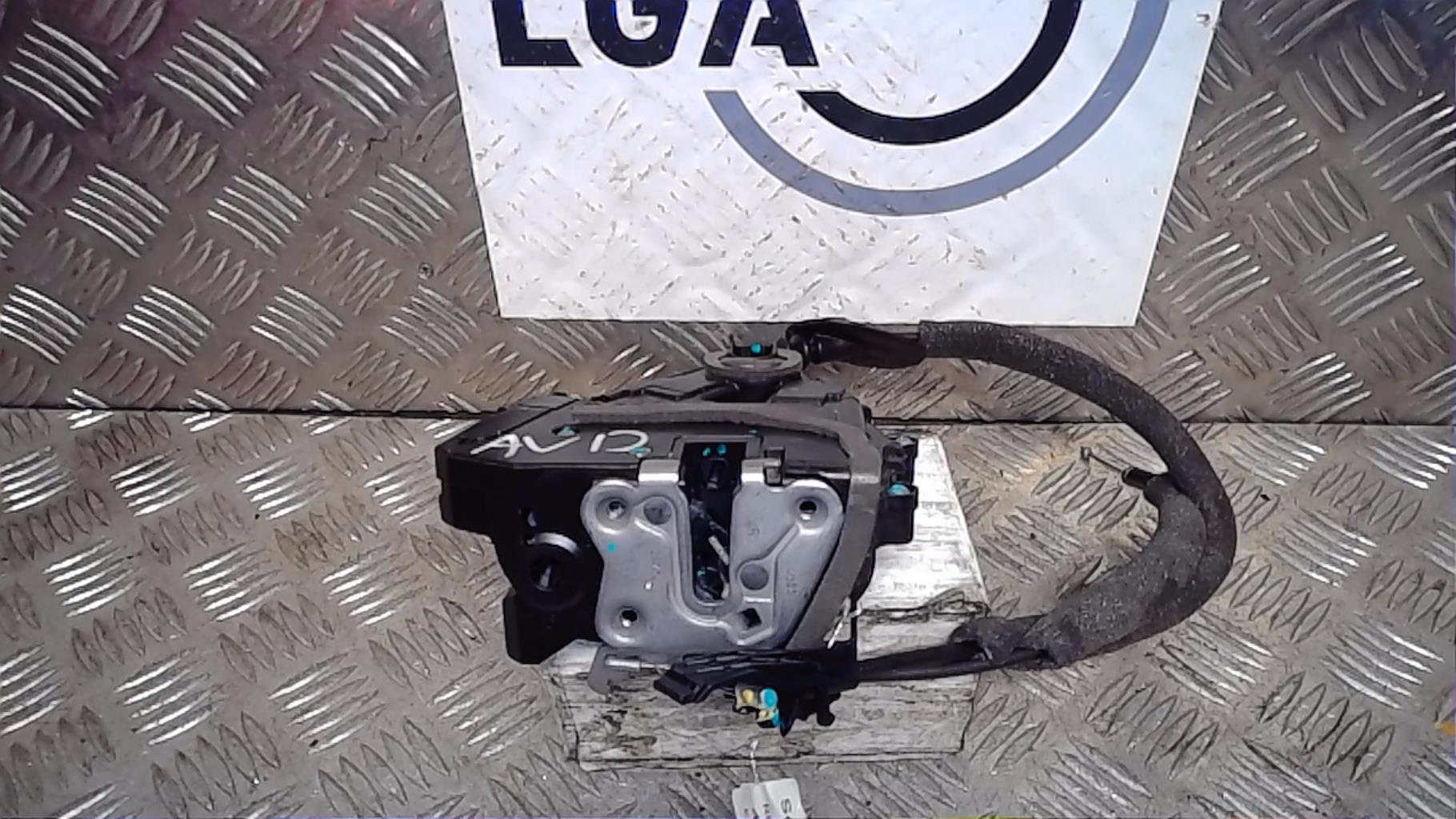 Serrure avant droit RENAULT CAPTUR 2 PHASE 1 Essence - 1