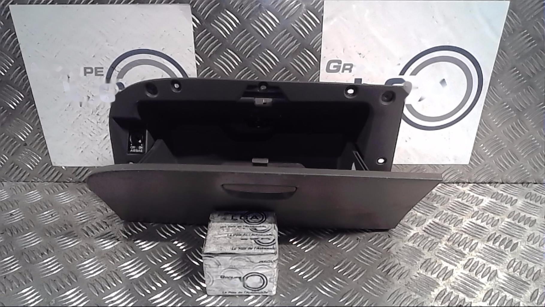 Boite a gants SEAT IBIZA 4 ST PHASE 1 BREAK Essence - 1