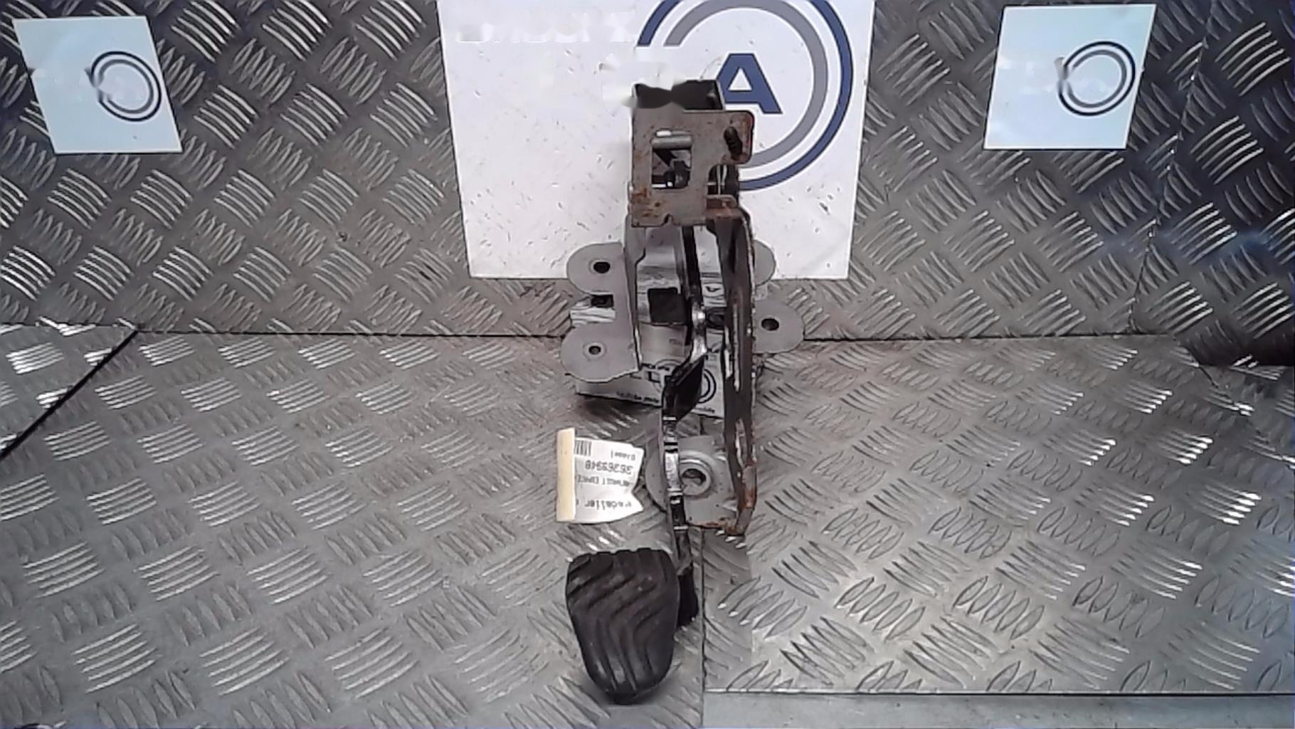 Pedale de frein RENAULT ESPACE 5 Diesel - 1