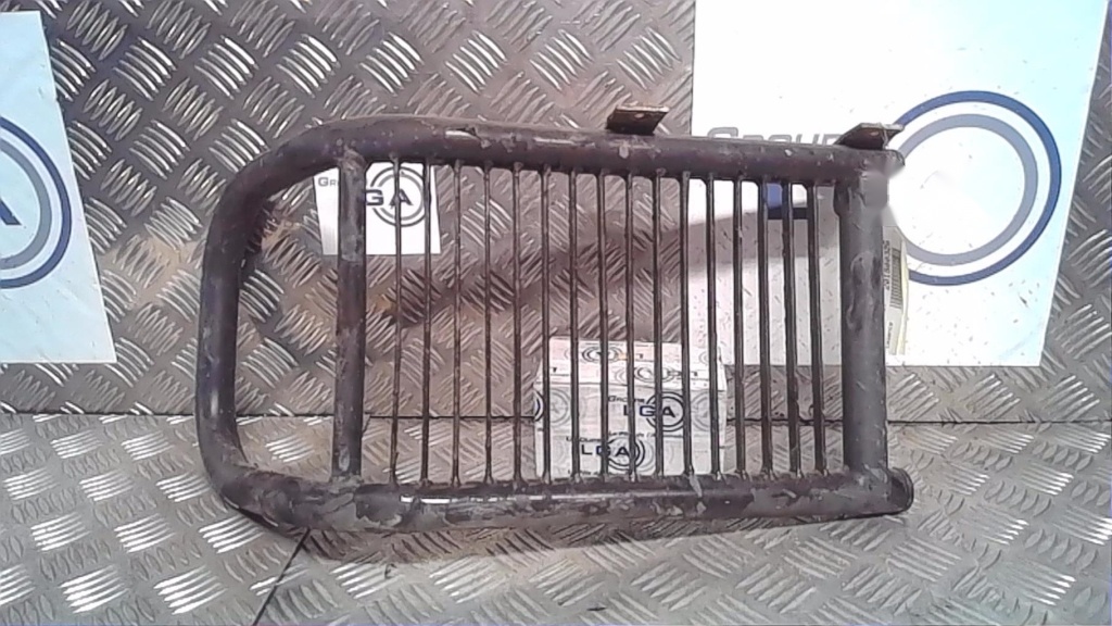 Grille de protection LADA SAMARA Essence - 1