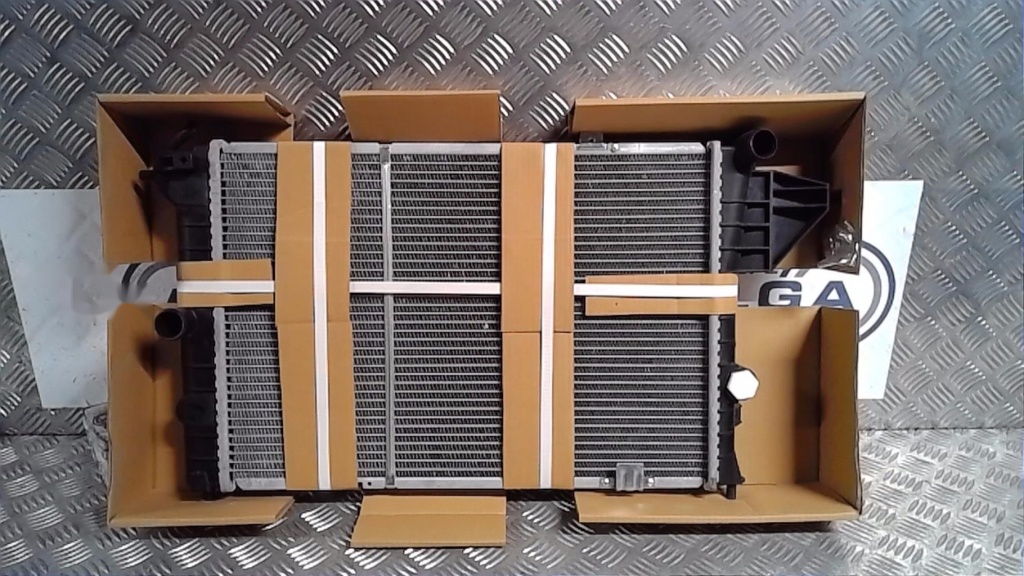 Radiateur eau OPEL VECTRA A  - 1