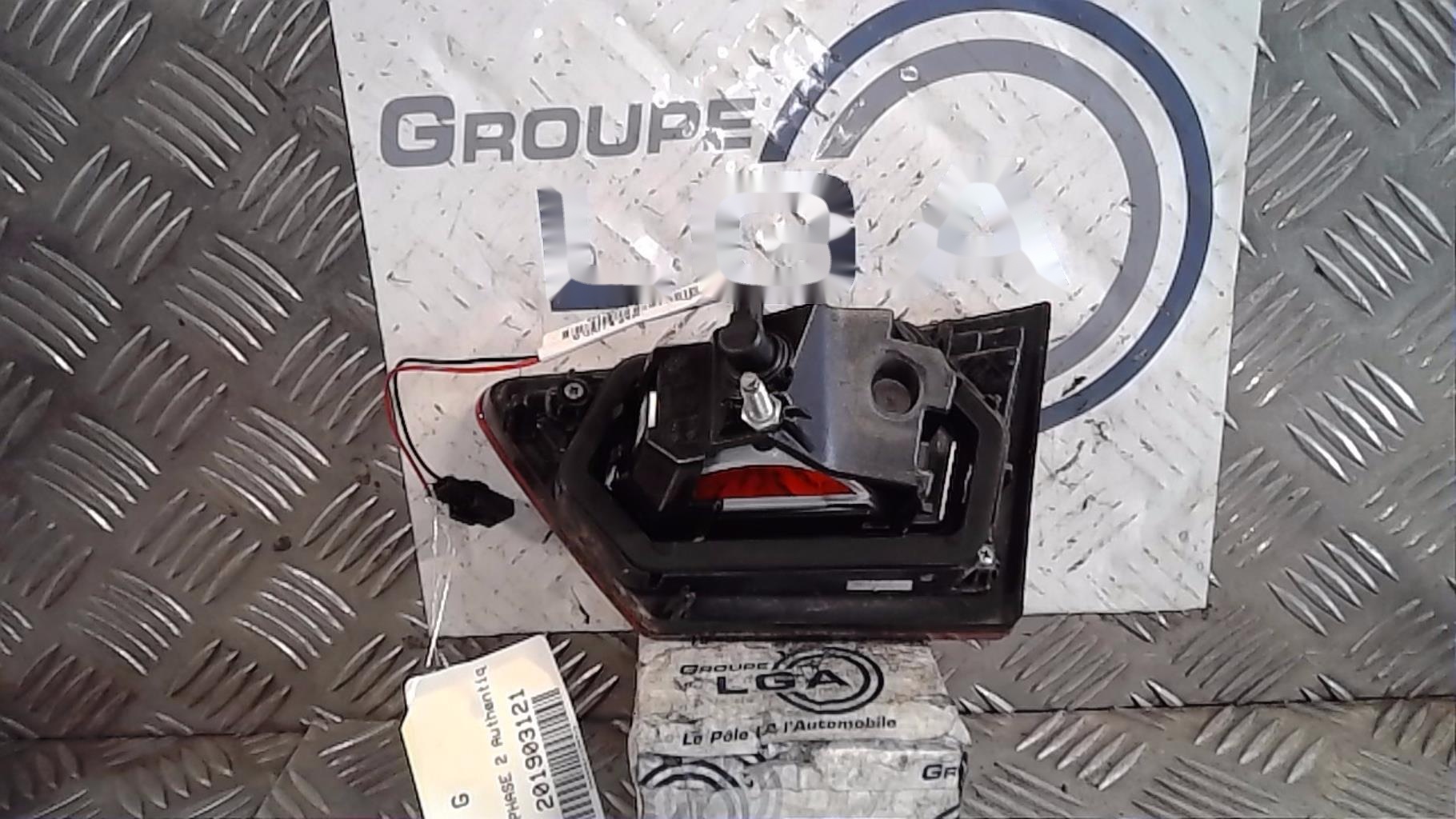 Feu arriere secondaire gauche (feux) RENAULT CLIO 4 PHASE 2 Diesel - 1