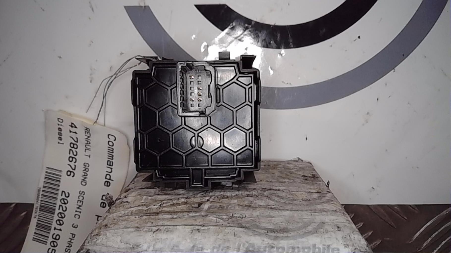 Commande de phare RENAULT GRAND SCENIC 3 PHASE 3 Diesel - 1