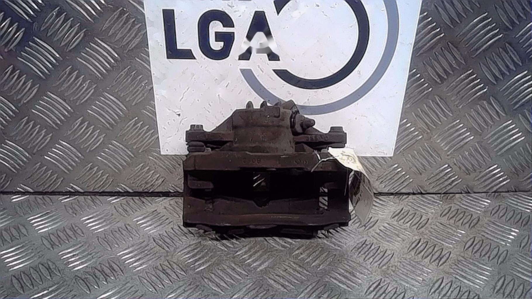 Etrier avant droit (freinage) CITROEN C3 2 PHASE 1 Essence - 1