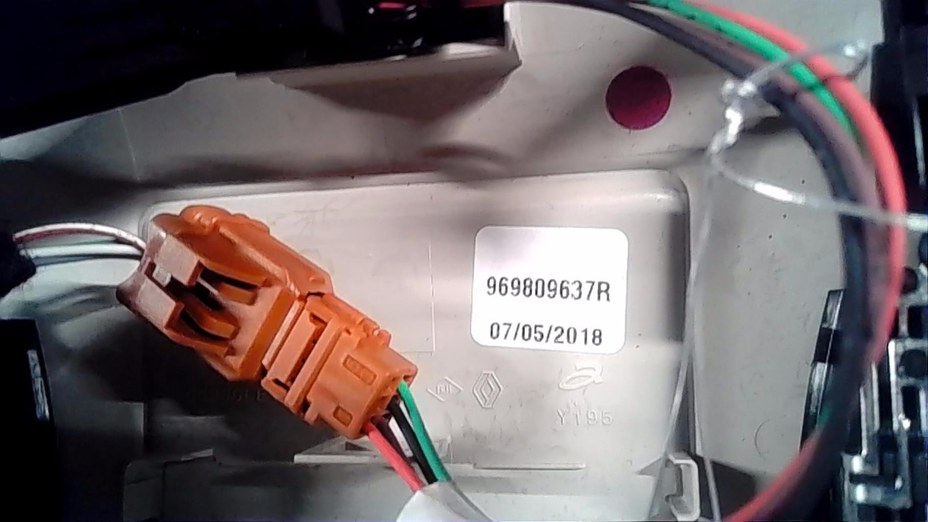 Eclairage de plafonnier RENAULT ESPACE 5 Diesel - 1