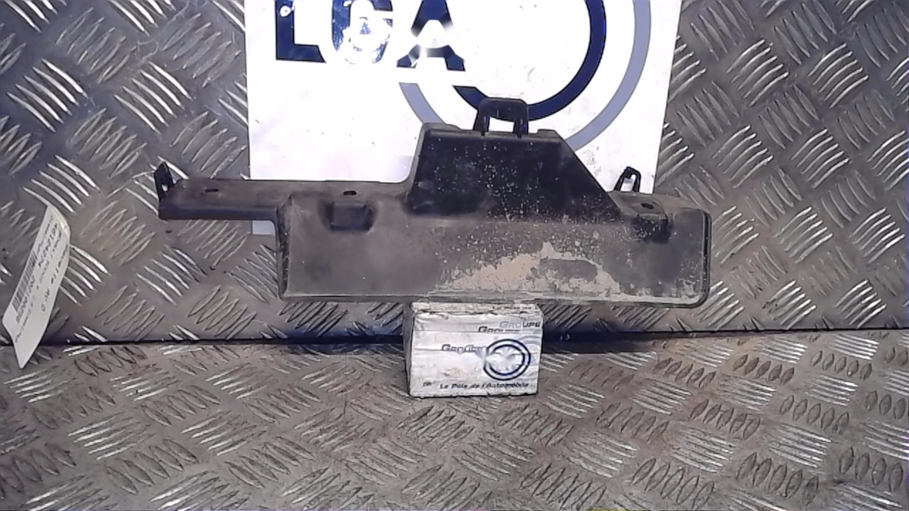Bavette avant droit RENAULT SCENIC 4 Diesel/Hybride - 1