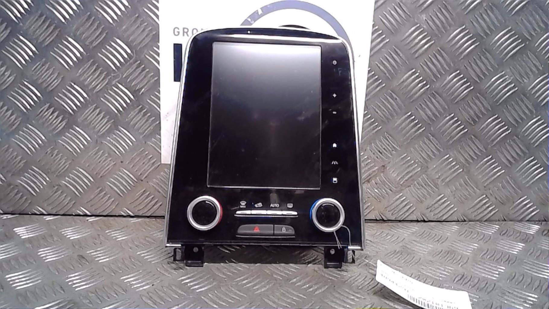 Ecran GPS RENAULT ESPACE 5 Diesel - 1