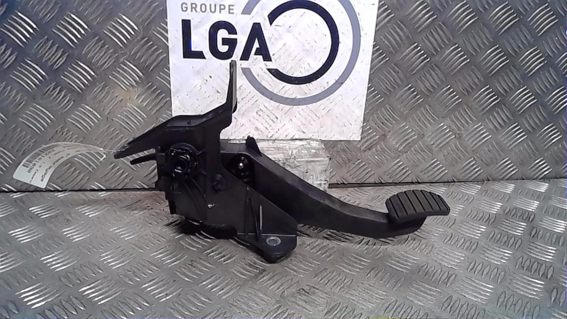 Pedale d'embrayage DACIA DOKKER PHASE 2 Essence/GPL - 1