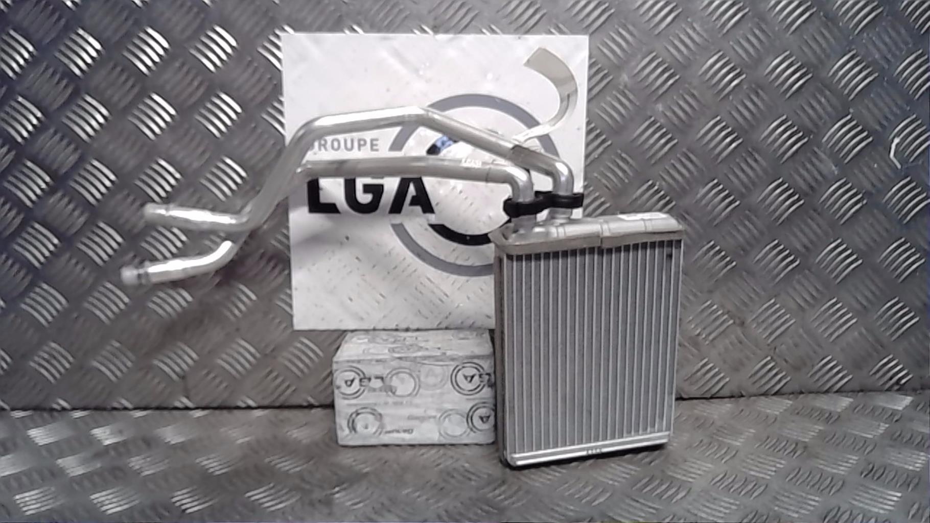 Radiateur chauffage PEUGEOT 308 2 PHASE 2 Diesel - 1