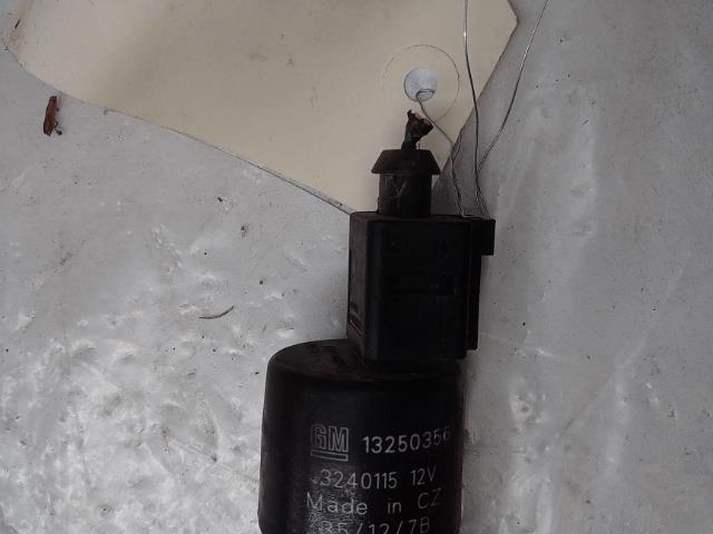 Pompe lave glace avant CHEVROLET CAPTIVA PHASE 3 Diesel - 1