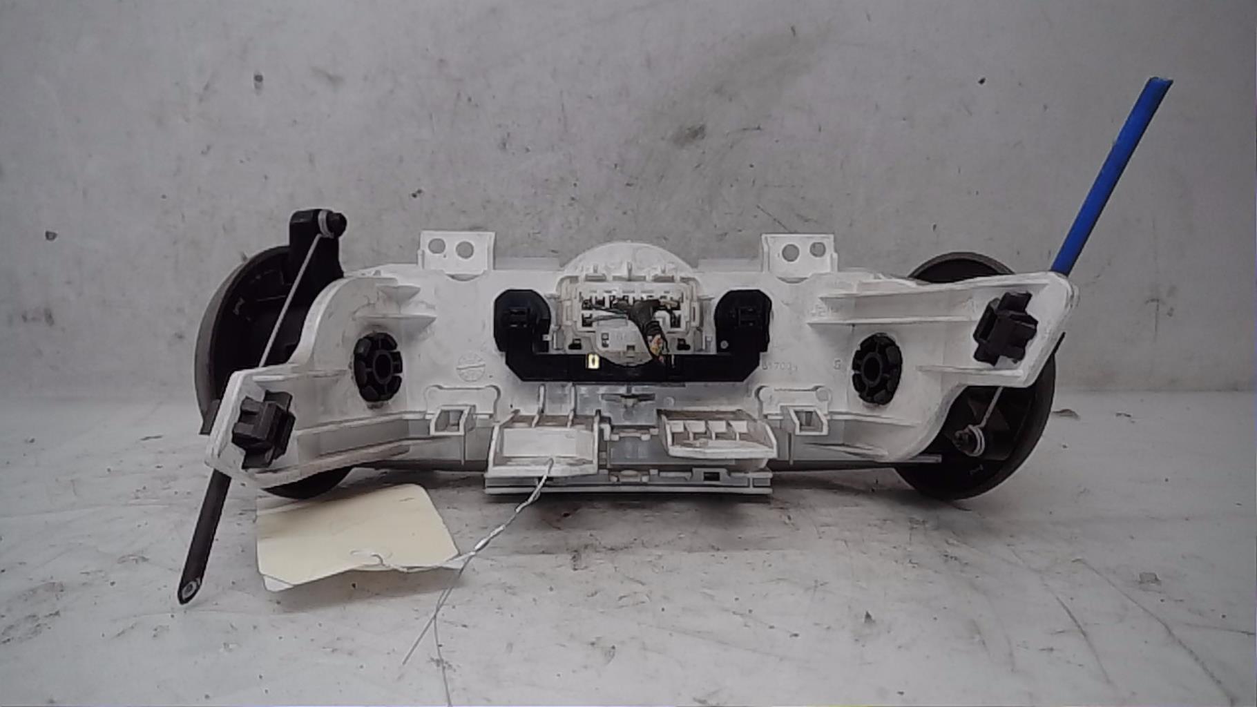 Commande chauffage PEUGEOT 107 PHASE 1 Diesel - 1