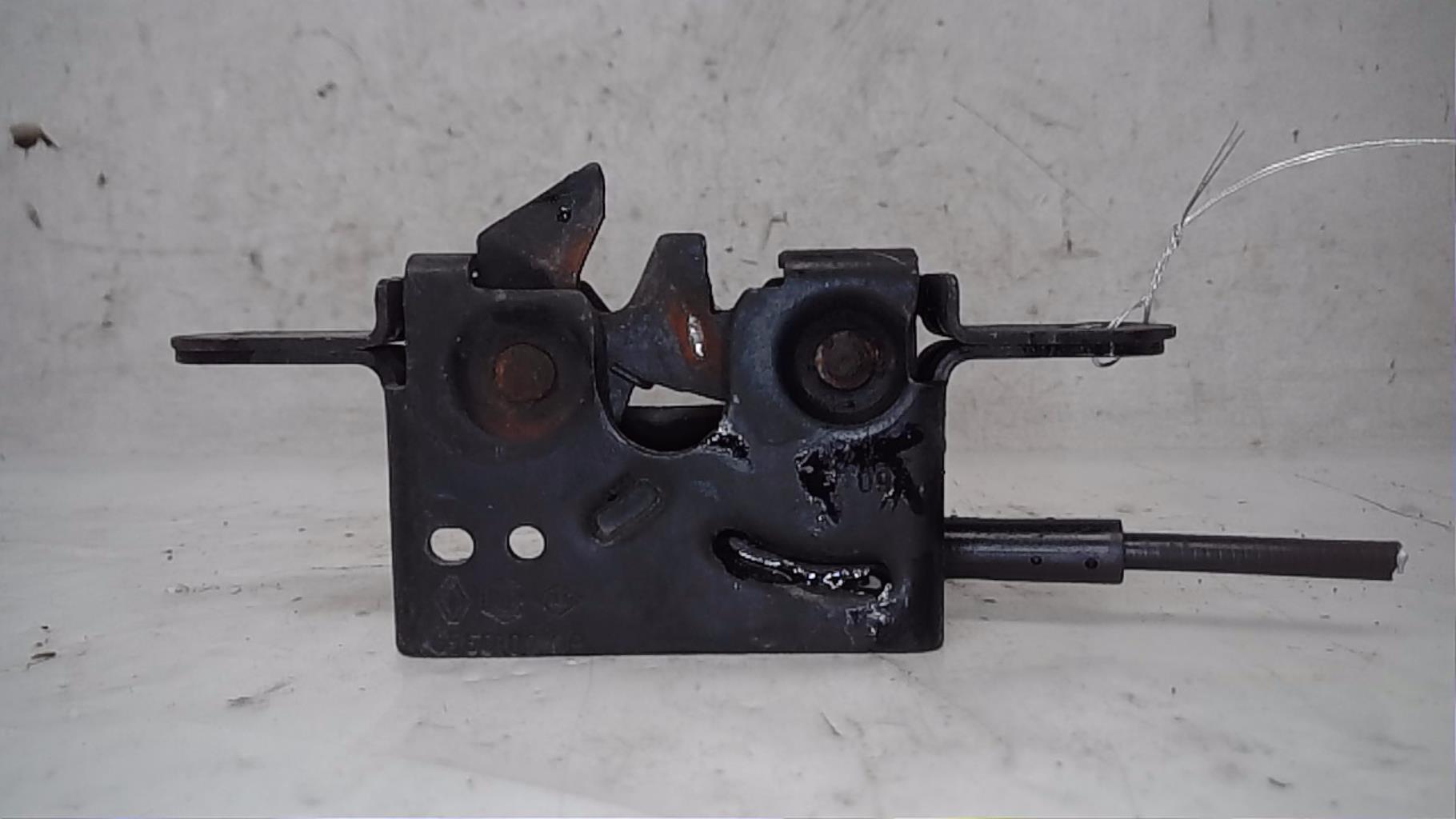 Serrure de capot RENAULT MEGANE 3 PHASE 1 COUPE Diesel - 1