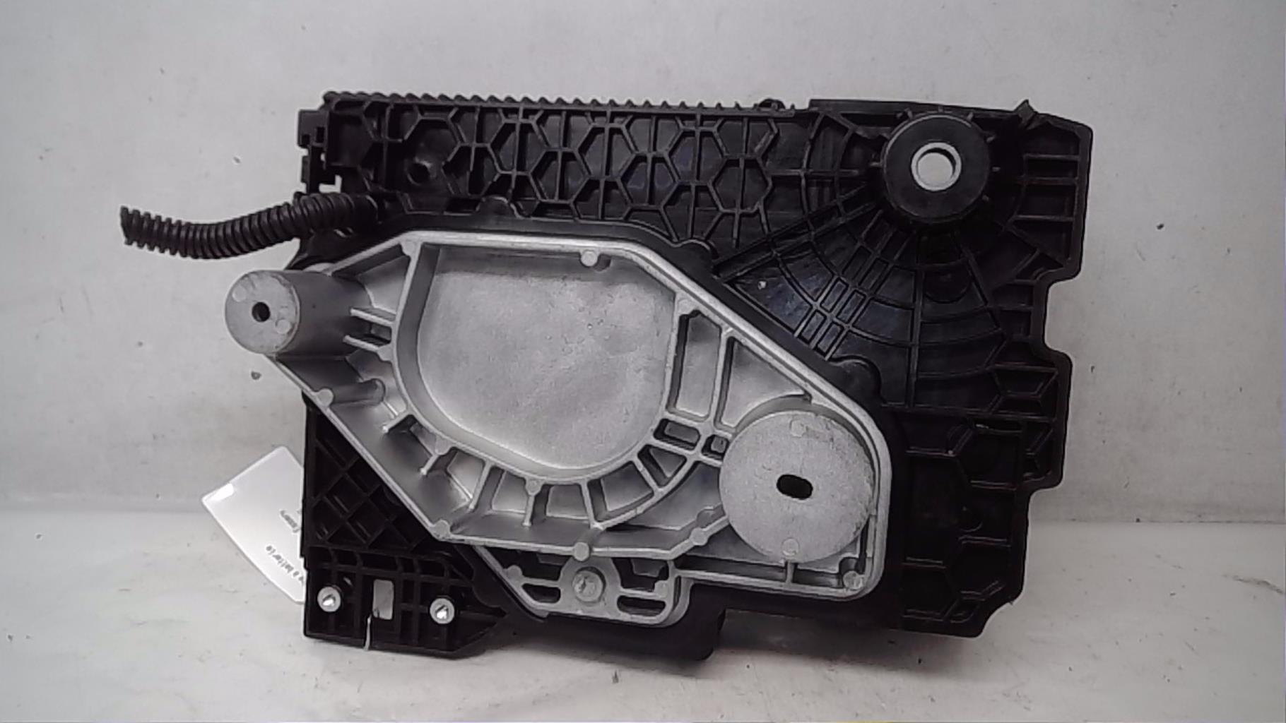 Coffre à batterie RENAULT CLIO 5 Essence/Hybride - 1