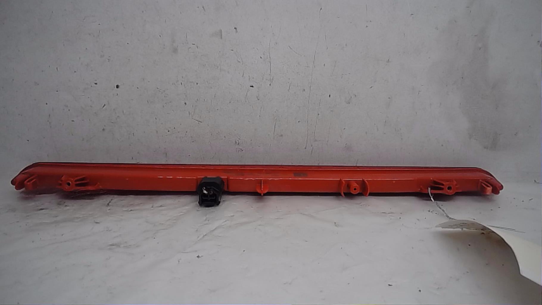 Feu arriere stop central RENAULT CLIO 5 Essence/Hybride - 1