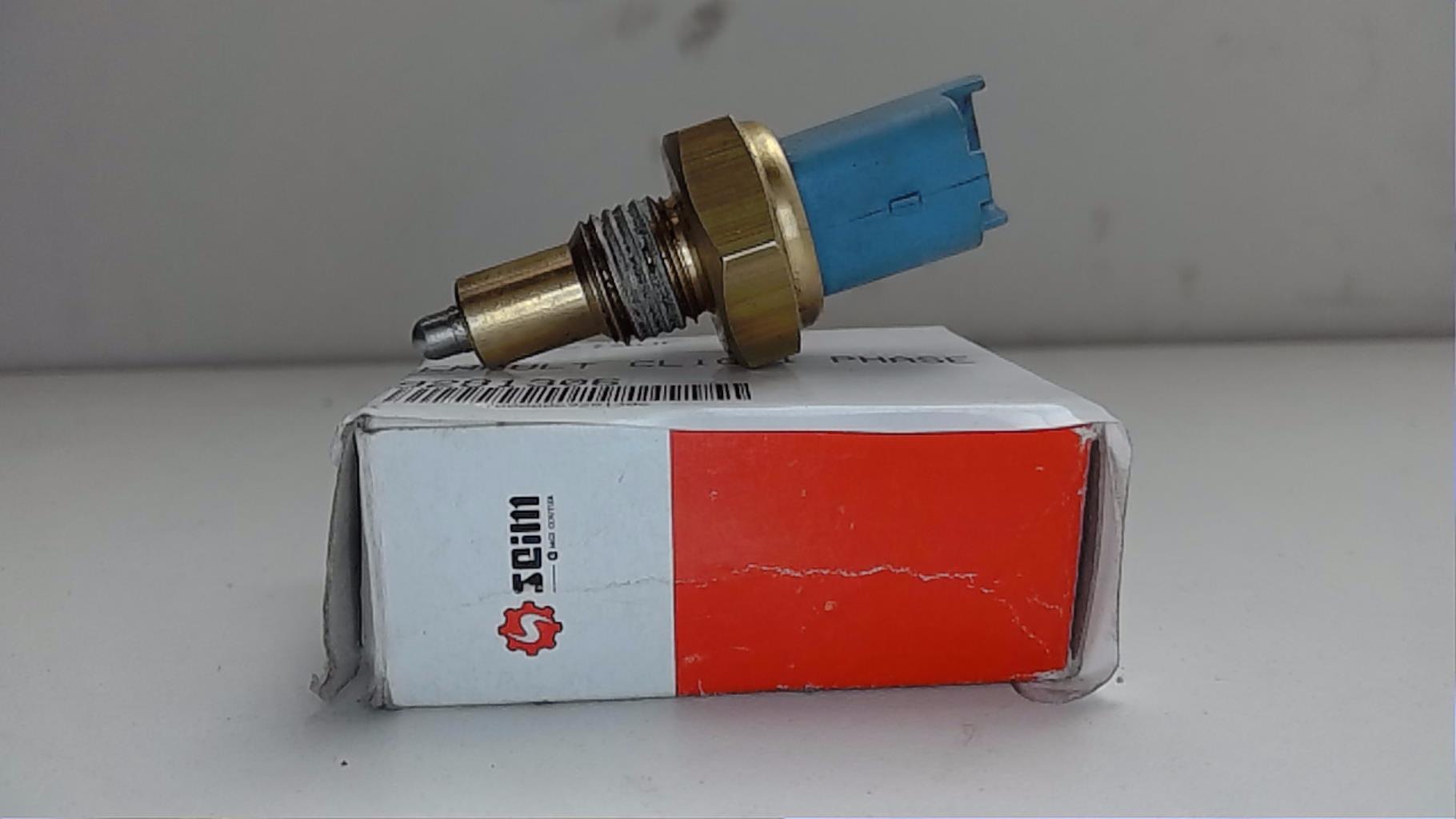 Contacteur feu stop RENAULT CLIO 1 PHASE 1  - 1