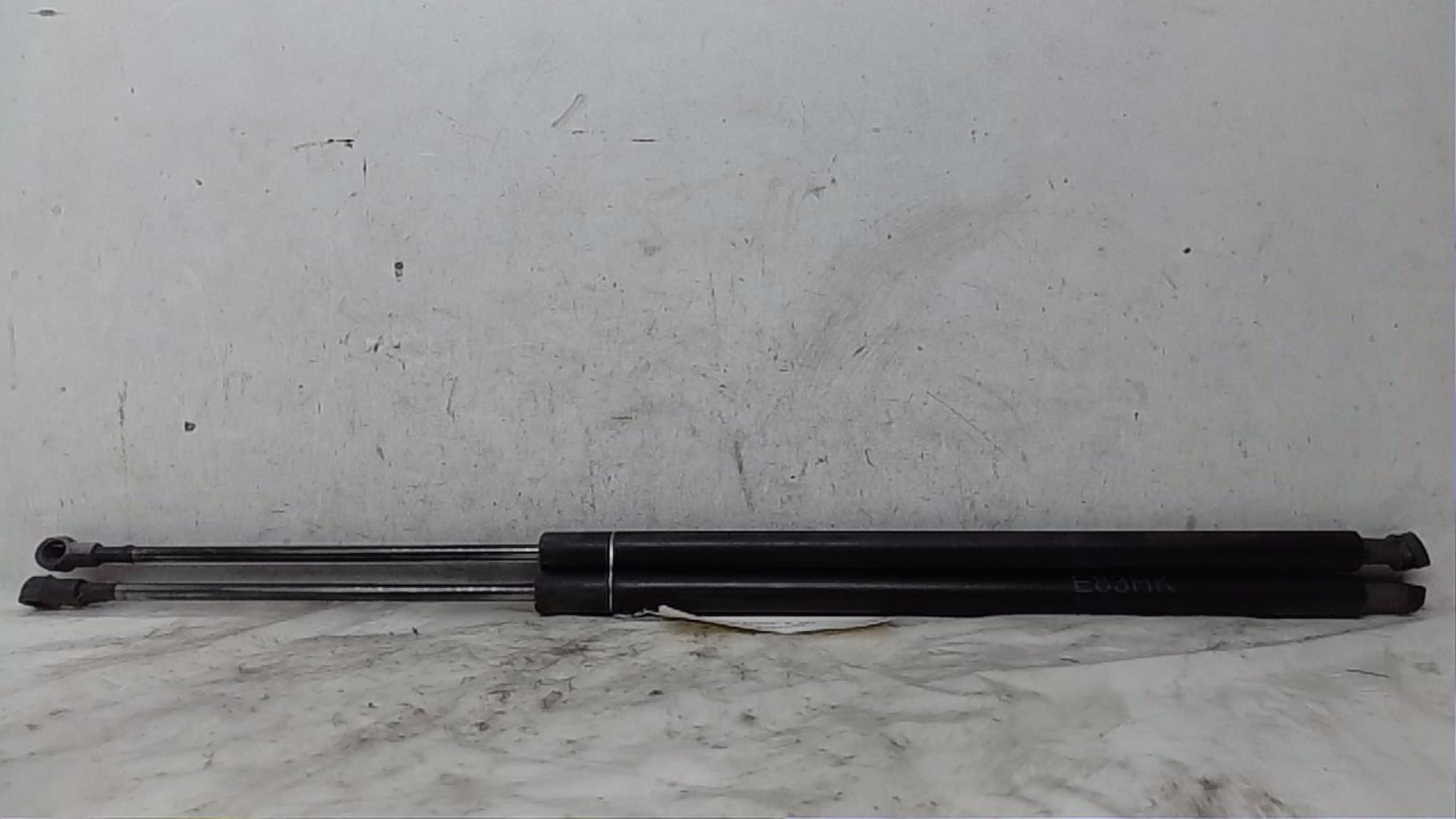 Verin de coffre BMW X3 E83 PHASE 2 Diesel - 1