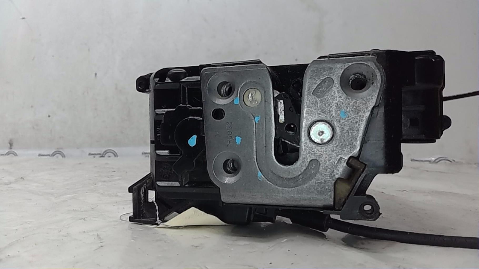 Serrure avant droit RENAULT SCENIC 3 PHASE 1 Diesel - 1