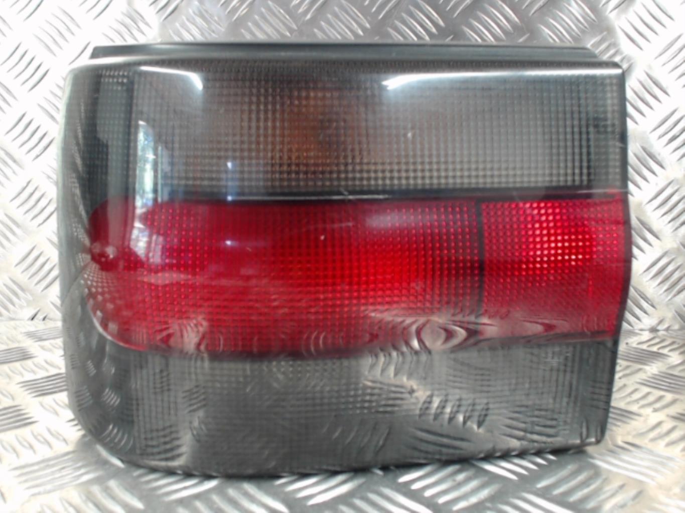 Fanale posteriore principale sinistro (luci) RENAULT R19 PHASE 1 Diésel - 1