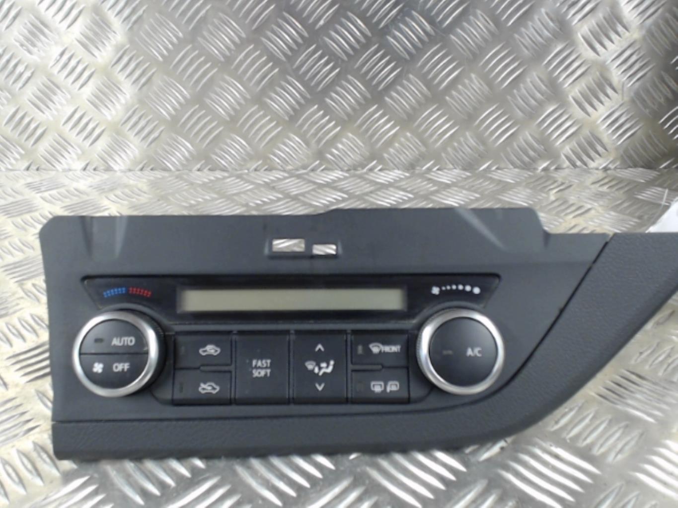 Commande chauffage TOYOTA AURIS 2 PHASE 1 Essence/Hybride - 1