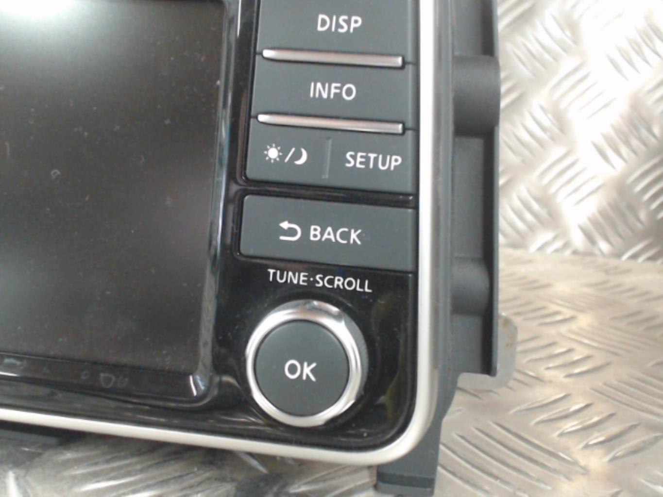 Autoradio originale NISSAN MICRA 5 Gasolina - 1