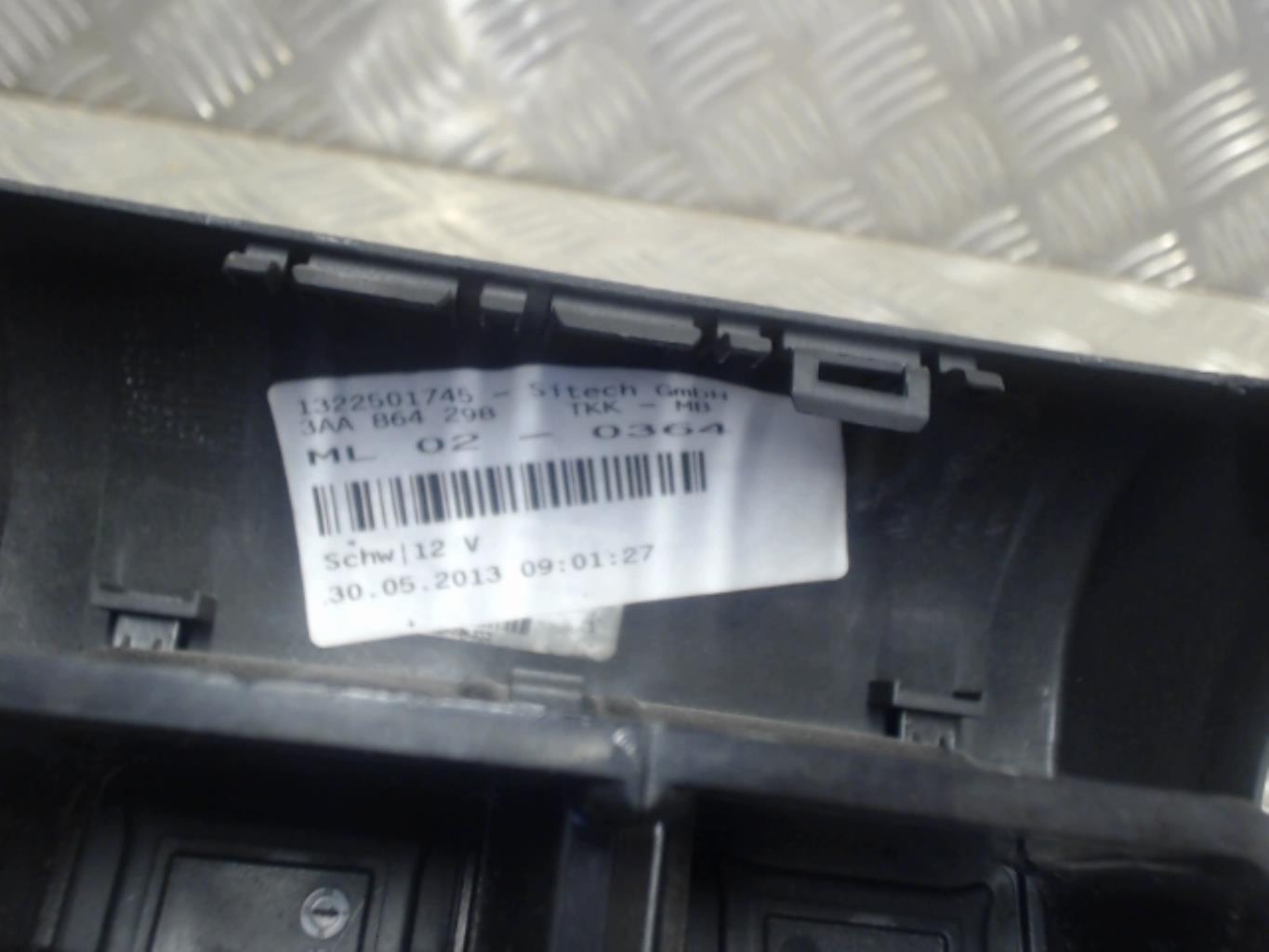 Bocchetta aerazione cruscotto VOLKSWAGEN PASSAT 6 BREAK Diésel - 1
