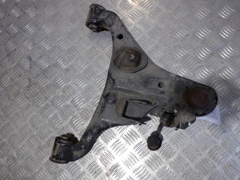 Triangolo anteriore sinistro NISSAN NAVARA NP300 Diésel - 1