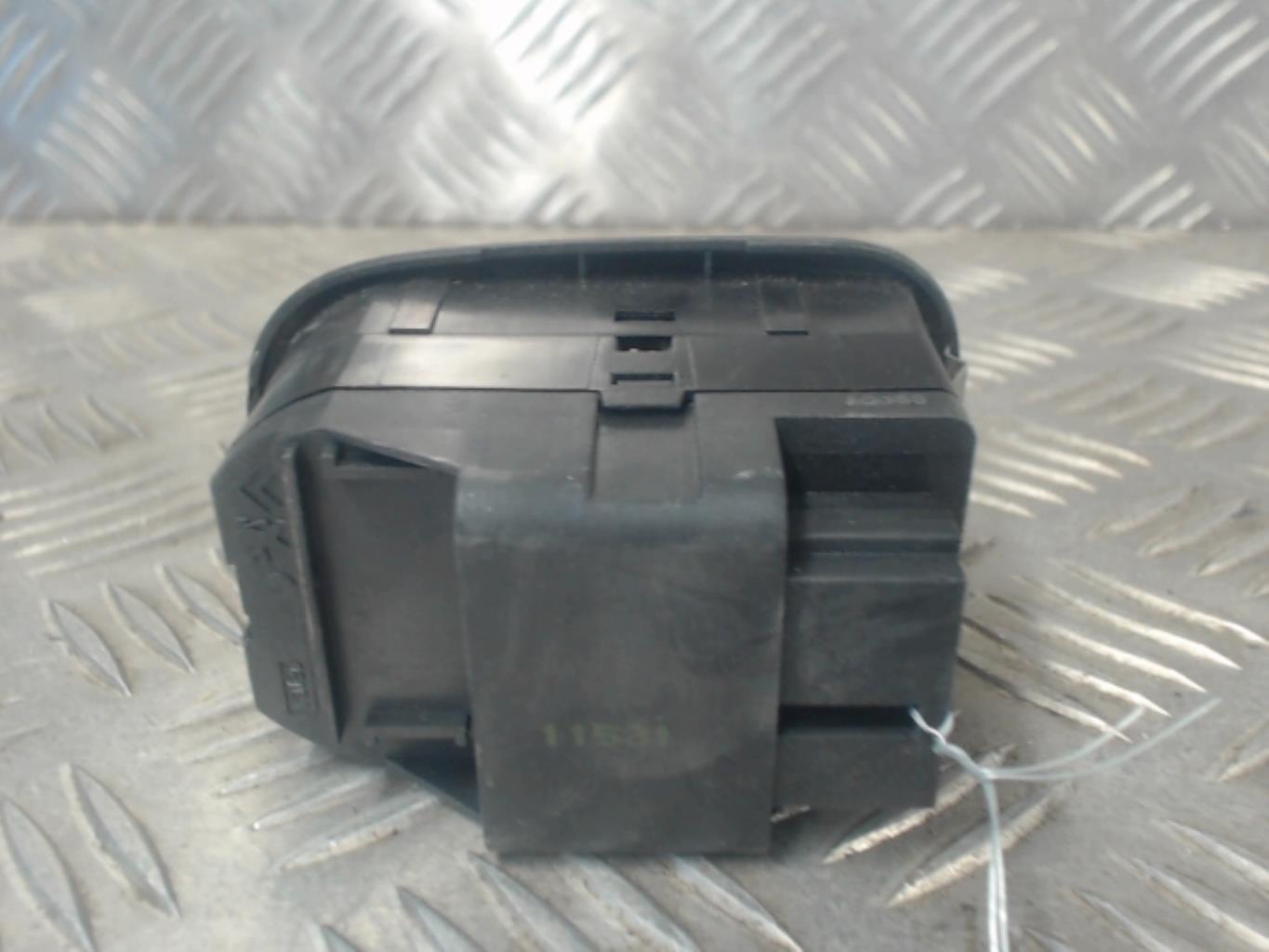 Interruttore lavacristalli anteriore sinistro PEUGEOT 206 PHASE 1 Gasolina - 1