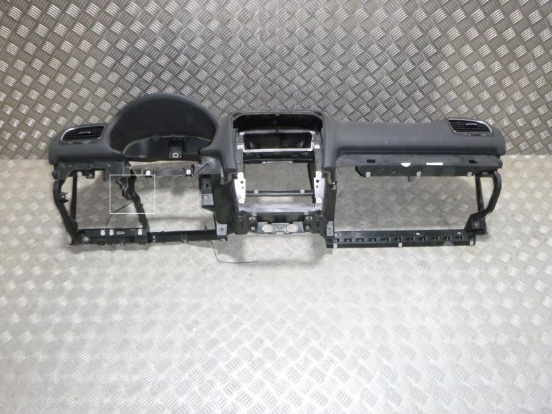 Tableau de bord VOLKSWAGEN GOLF 6 Diesel - 1