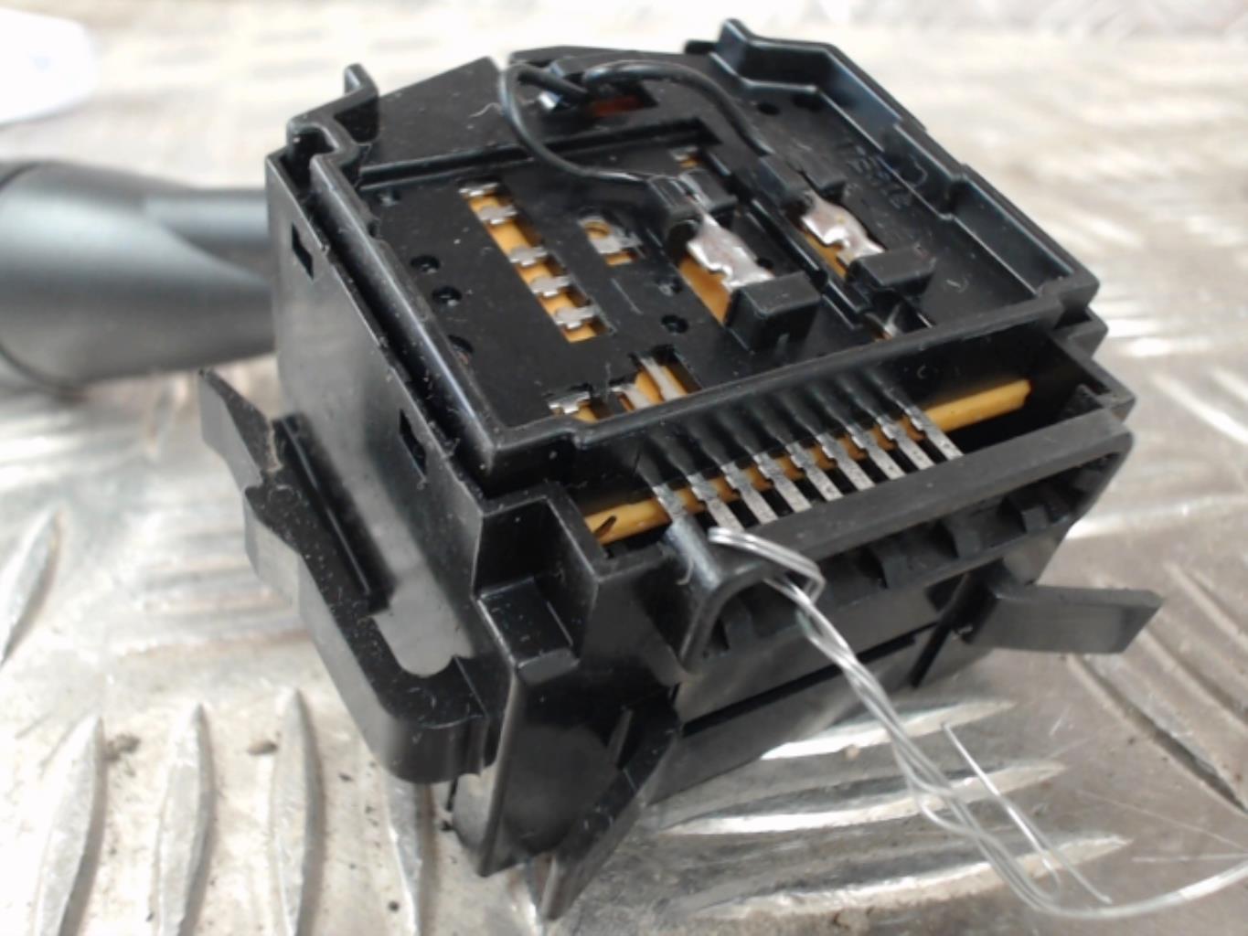 Devio tergicristalli MITSUBISHI COLT 6 PHASE 2 Gasolina - 1