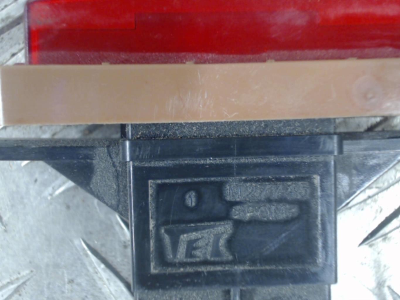 Bouton de warning HONDA FR-V Diesel - 1
