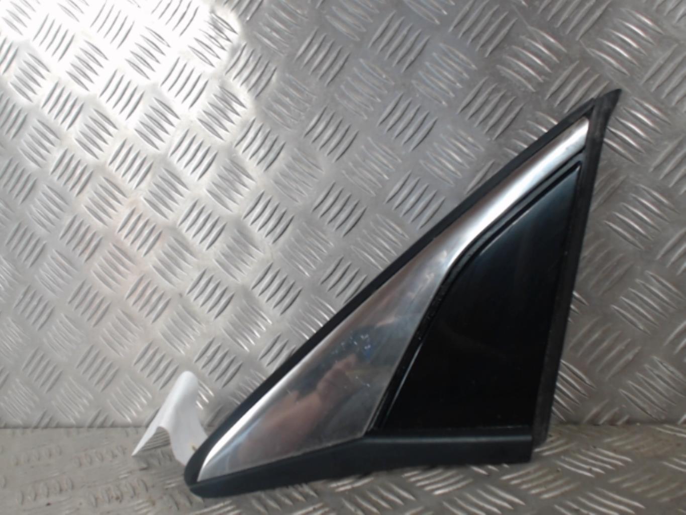 Custode arriere droit HONDA CIVIC 10 PHASE 1  - 1