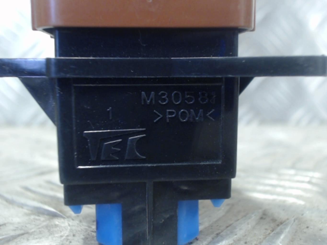 Bouton de warning HONDA CIVIC 8 PHASE 1  - 1