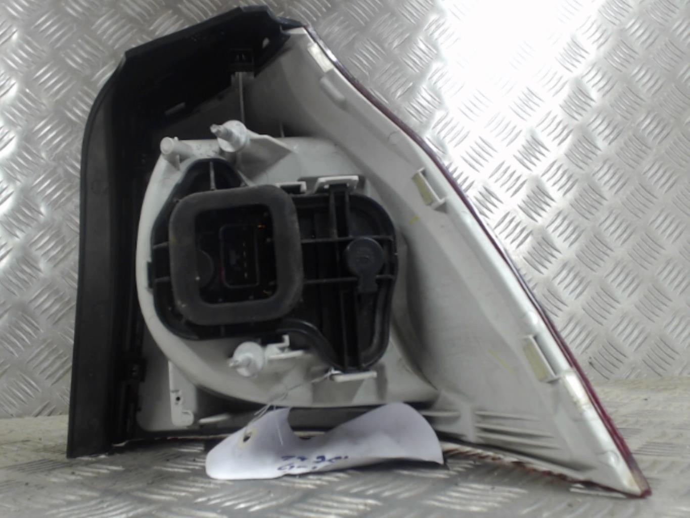 Fanale posteriore principale sinistro (luci) VOLKSWAGEN GOLF 5 Diésel - 1