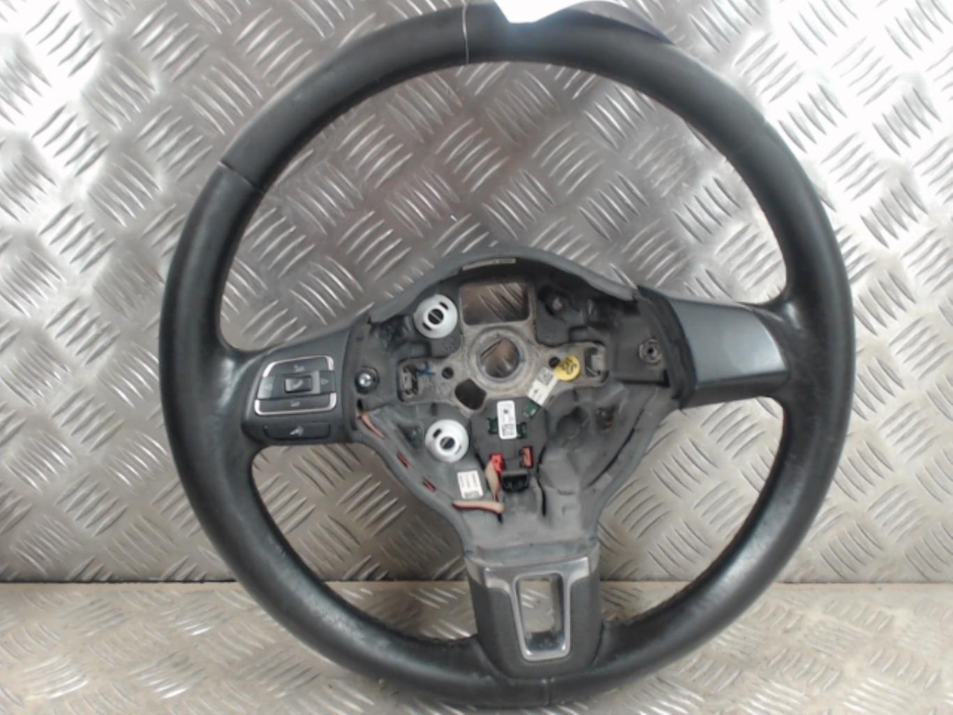 Volant VOLKSWAGEN POLO 5 PHASE 1 Diesel - 1
