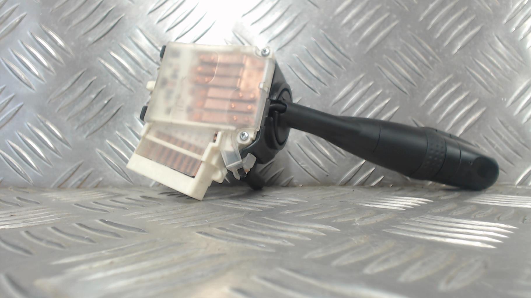 Commodo phare SUZUKI SWIFT 3 Diesel - 1