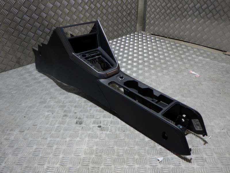 Consolle centrale (interno in plastica) VOLKSWAGEN POLO 6 PHASE 1 Gasolina - 1