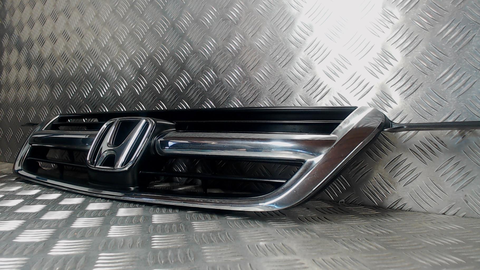 Calandre HONDA CR-V 2 PHASE 1 Essence - 1