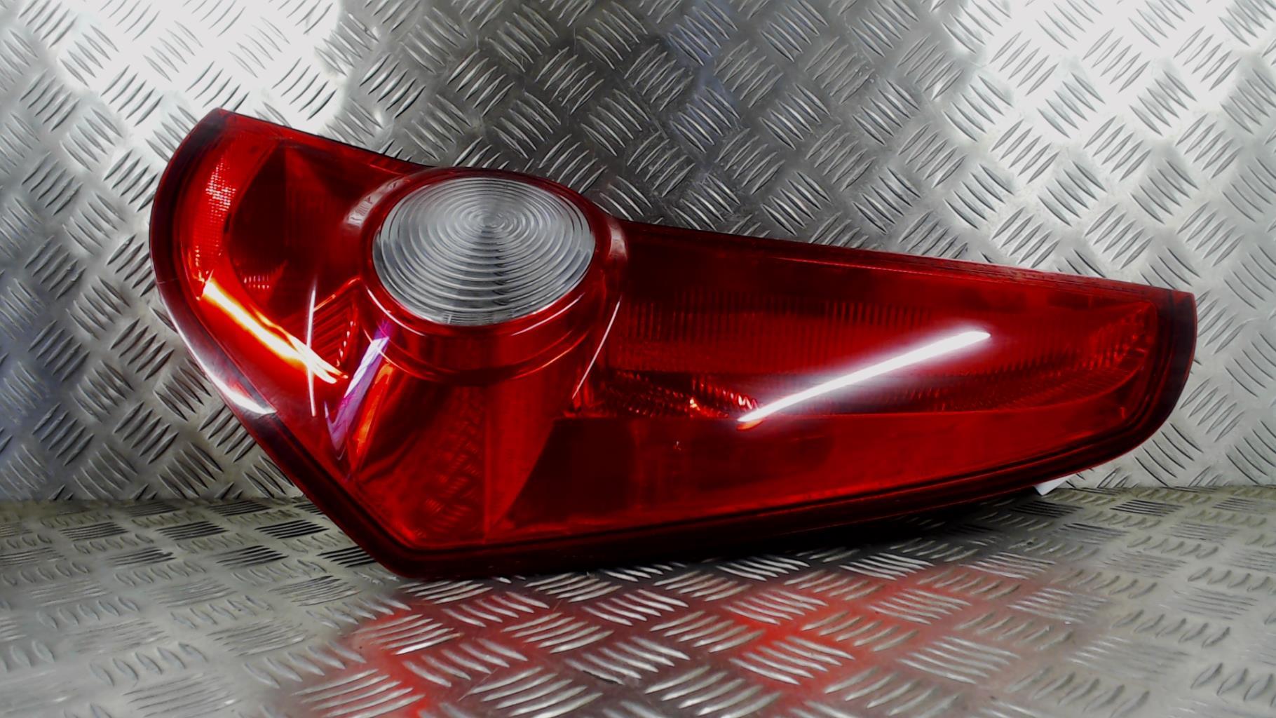 Fanale posteriore principale destro (luci) OPEL AGILA B Gasolina - 1