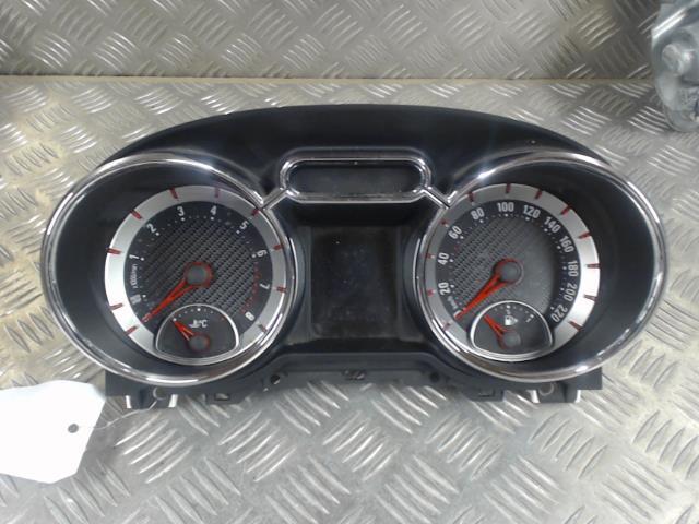Compteur OPEL ADAM Essence - 1
