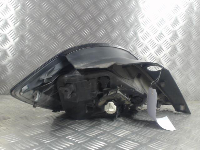 Fanale posteriore principale destro (luci) OPEL ASTRA H PHASE 1 Diésel - 1