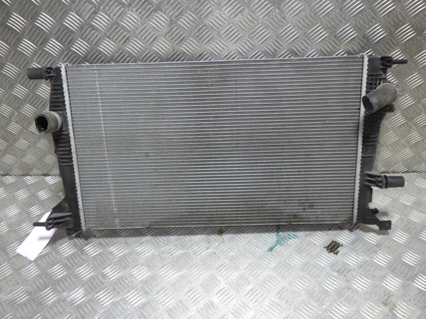 Radiateur eau RENAULT MEGANE 3 PHASE 1 COUPE  - 1